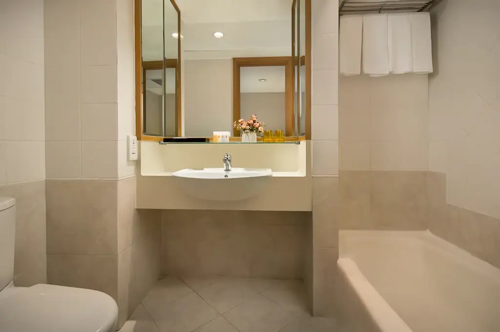 Ramada Hong Kong Grand View