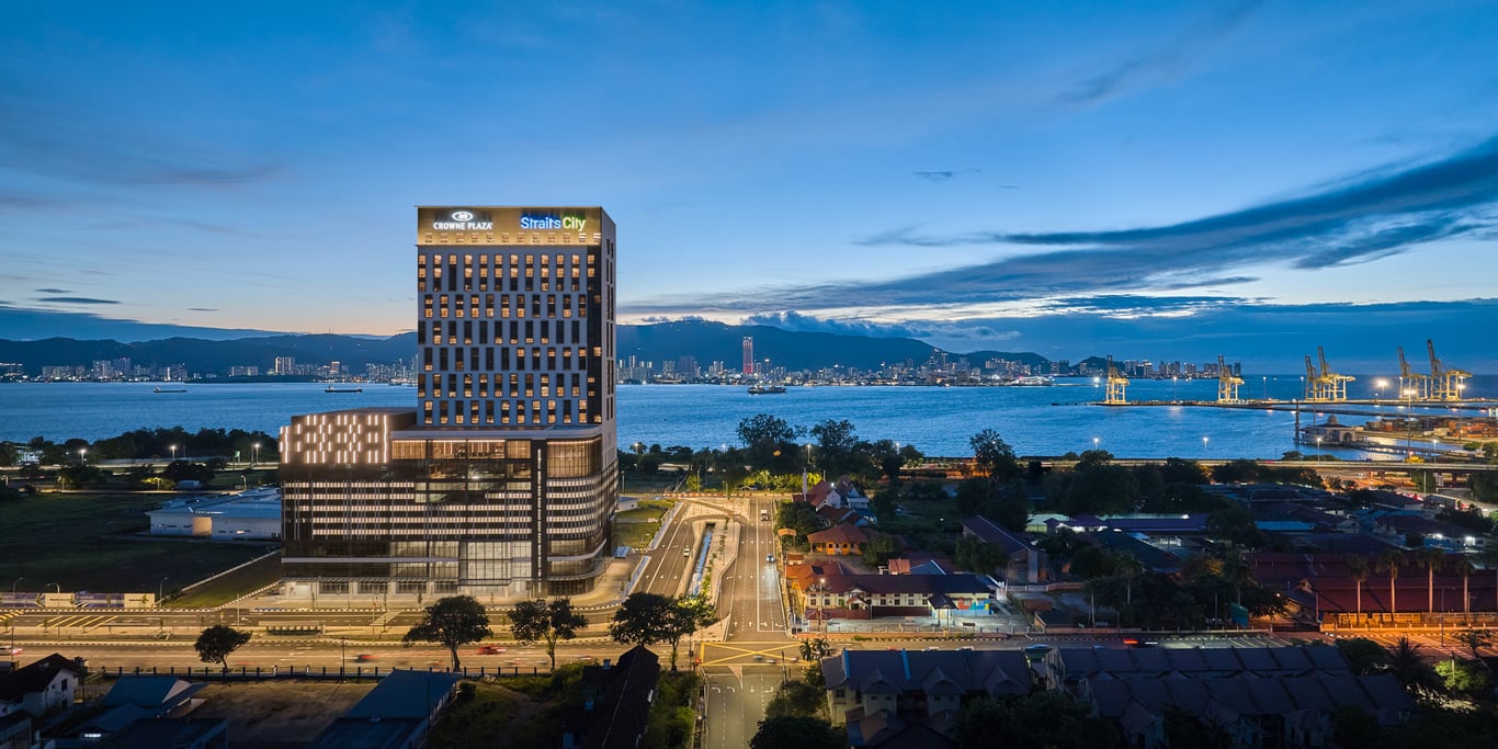 Crowne Plaza Penang Straits City