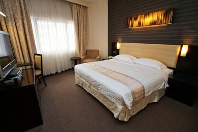 hotel-royal-queens