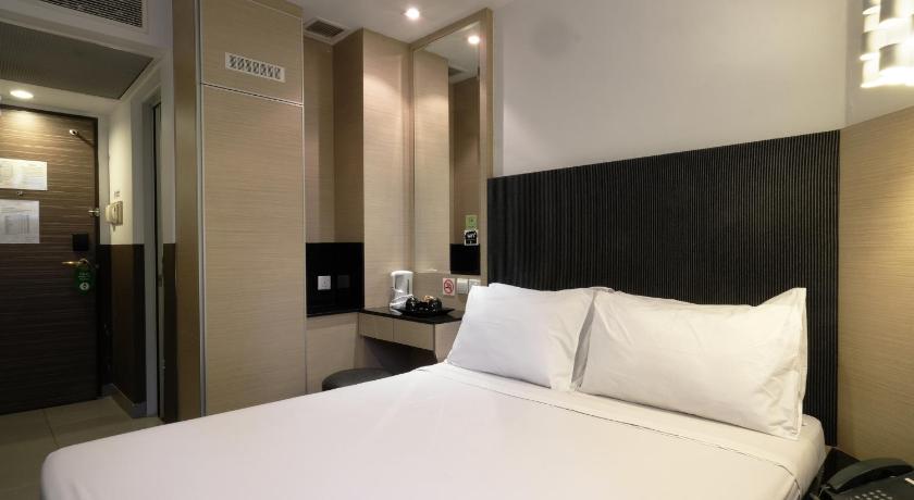 The Snooze Hotel @ Bugis (formerly Lion Peak Hotel Bugis)