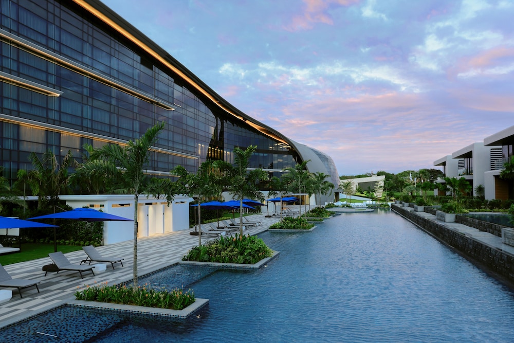 新加坡朱斯萨尼湖景酒店