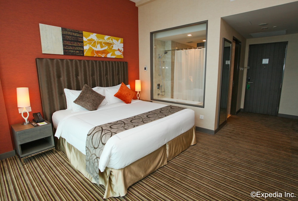 Park Avenue Changi (SG Clean)